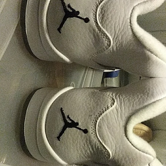Retro 5s silver
